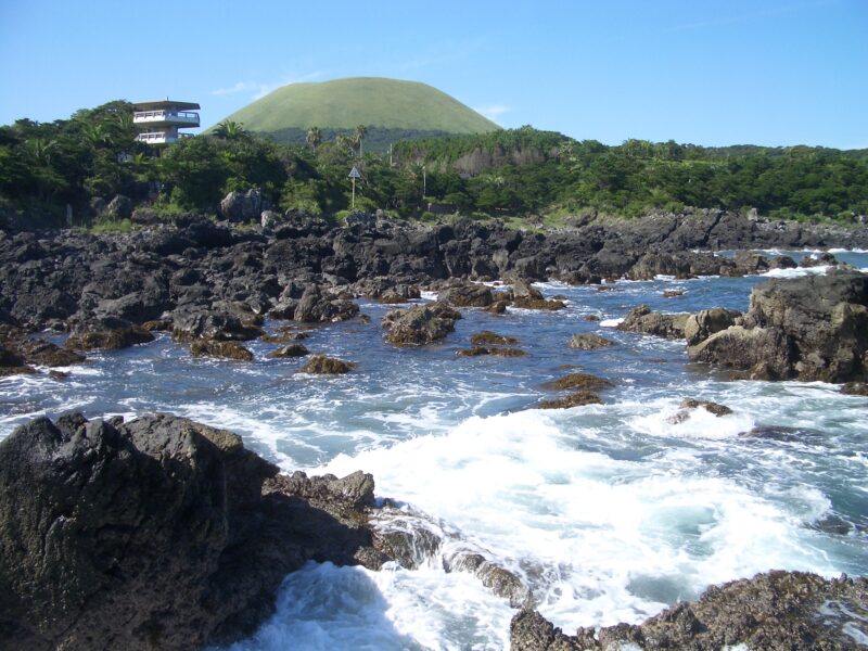 鬼岳の遠景